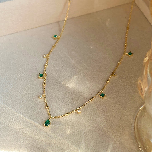 Emerald Inlaid Rhinestone Necklace